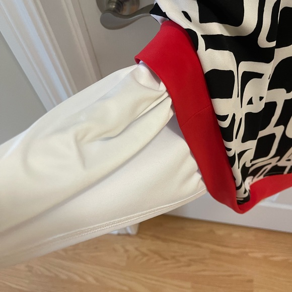 Mod-style Shift Dress - Picture 6 of 6